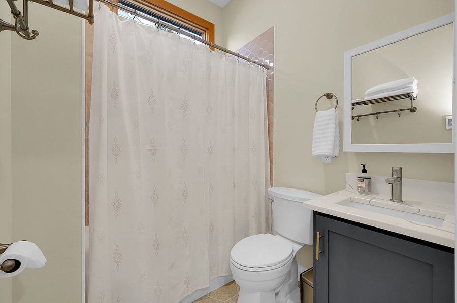 Furnished Finder property 815544_1 photo 18