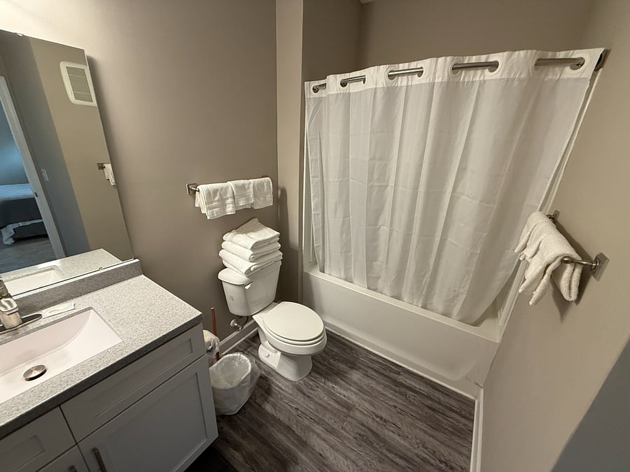 Furnished Finder property 815596_2 photo 7