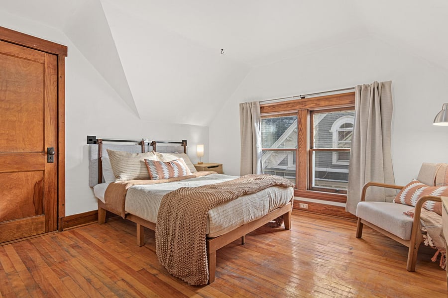 Furnished Finder property 815599_1 photo 16