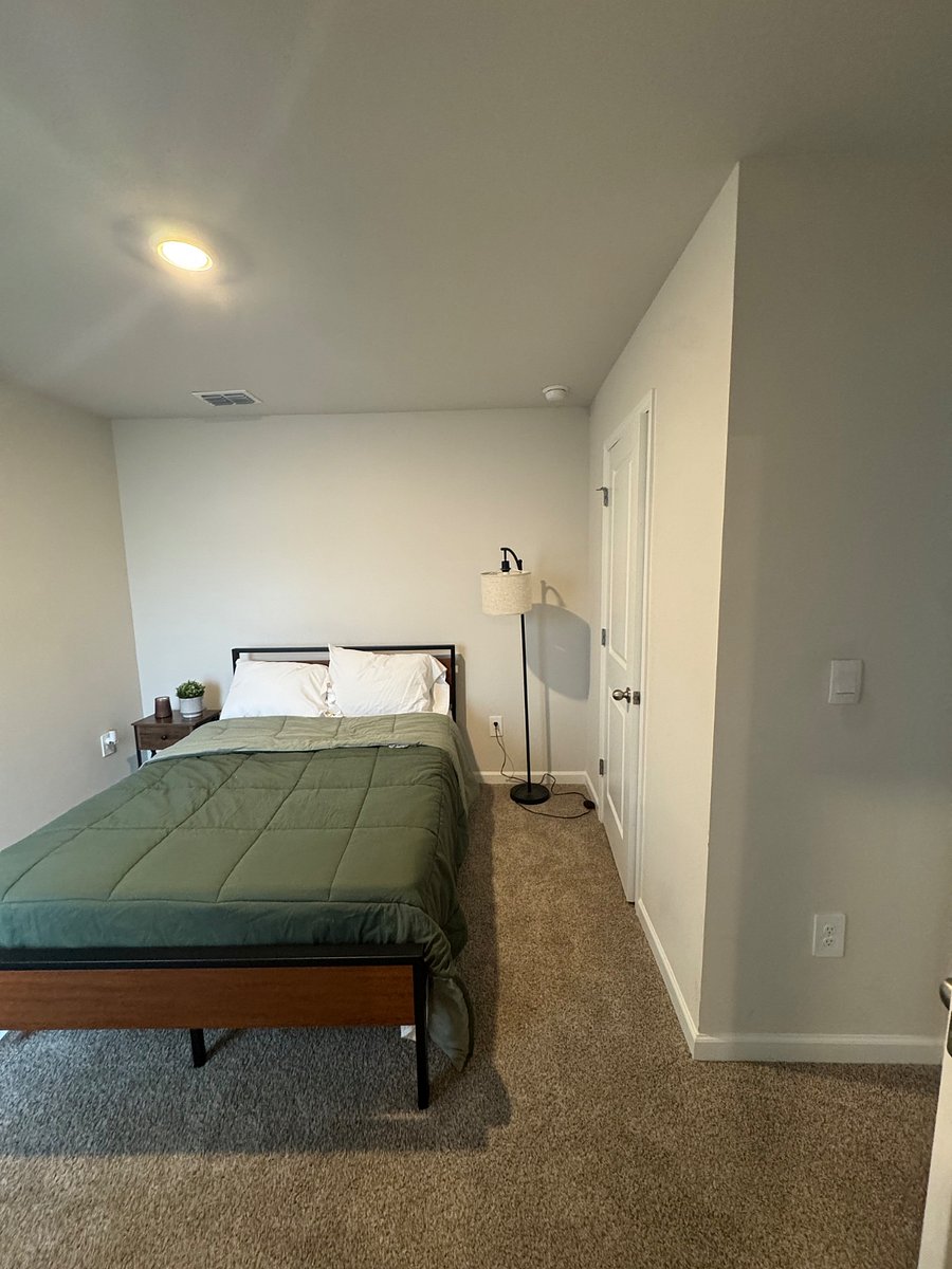 Furnished Finder property 815623_1 photo 6