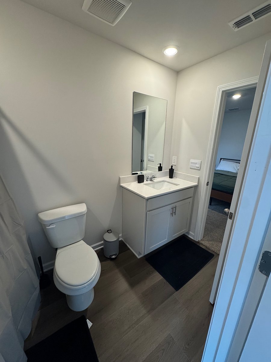 Furnished Finder property 815623_1 photo 10