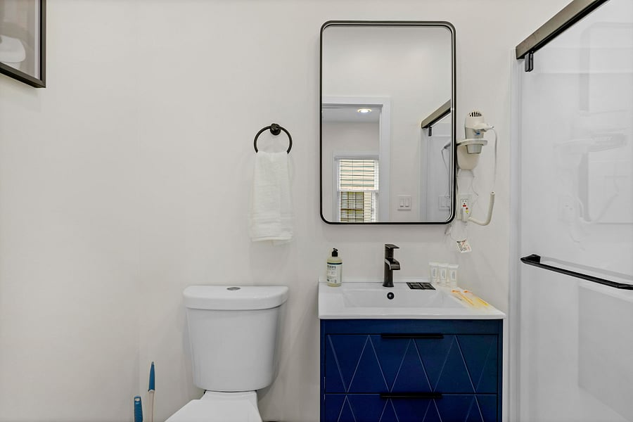 Master bathroom #3