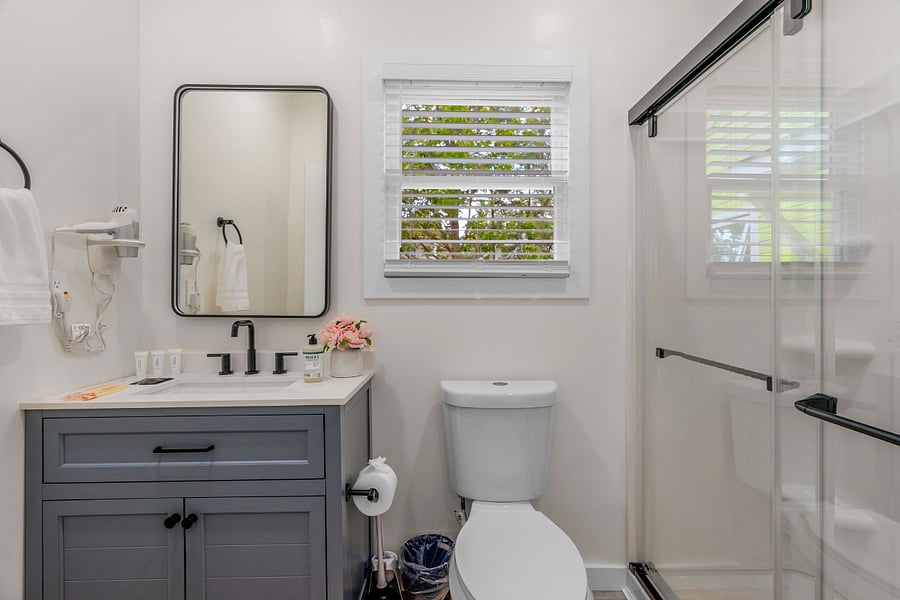 Master Bathroom #1