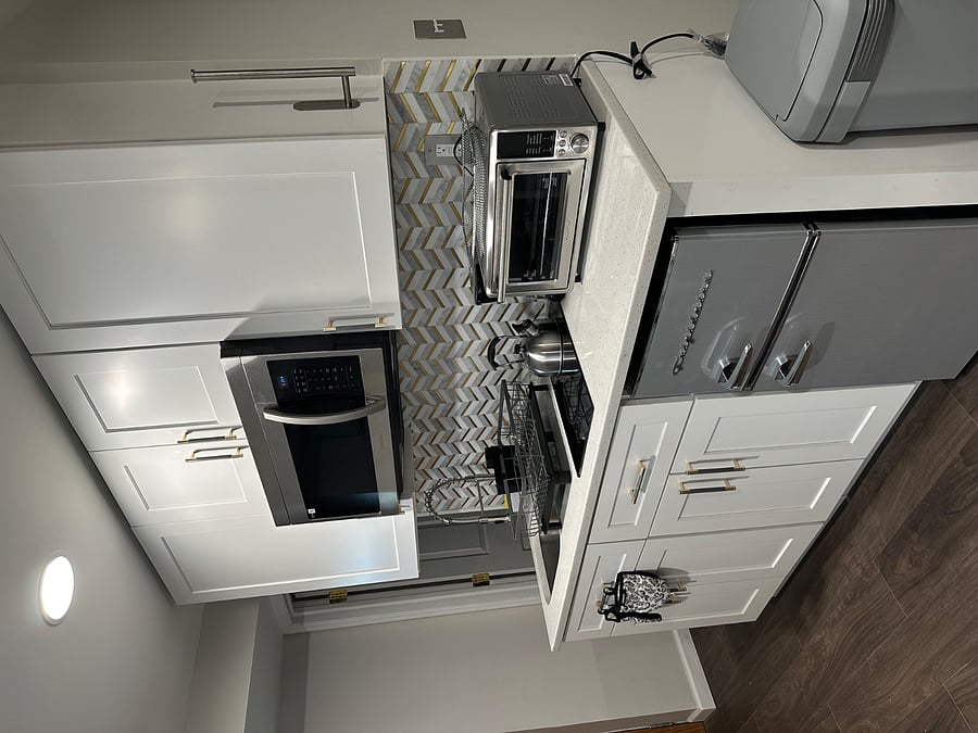 Furnished Finder property 815706_1 photo 11