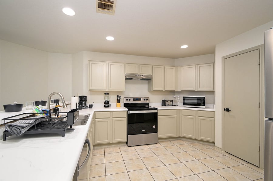 Furnished Finder property 815727_1 photo 7