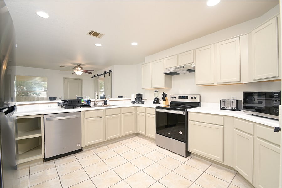 Furnished Finder property 815727_1 photo 8