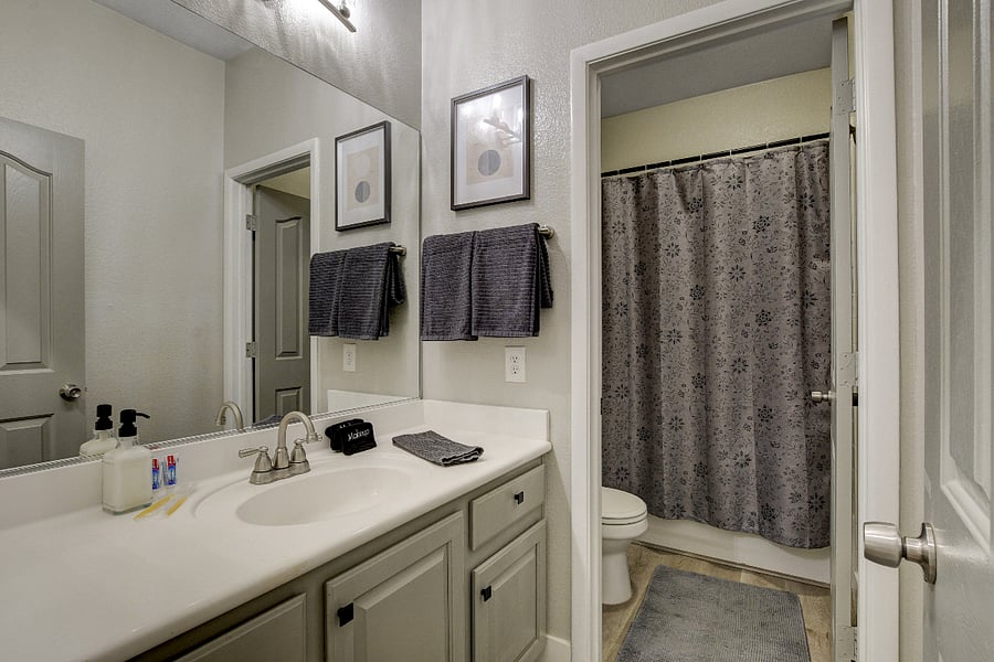 Furnished Finder property 815756_1 photo 37