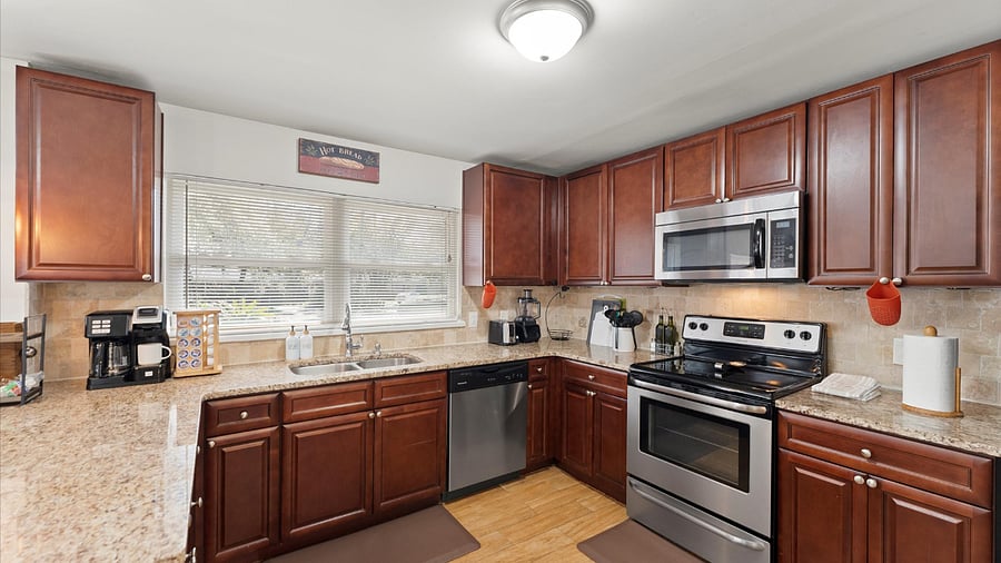 Furnished Finder property 815843_1 photo 21