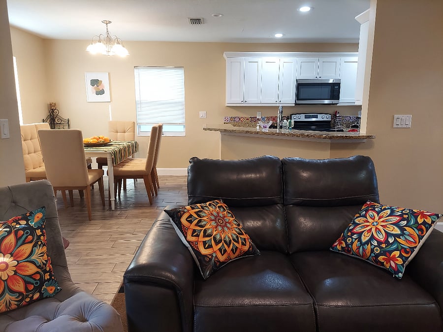 Furnished Finder property 815851_1 photo 16