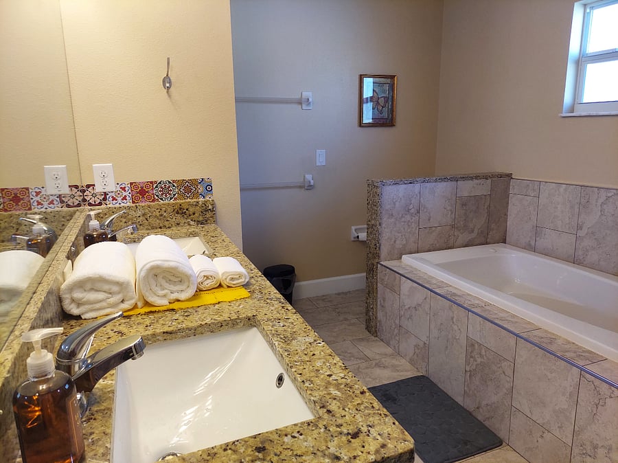 Furnished Finder property 815851_1 photo 23