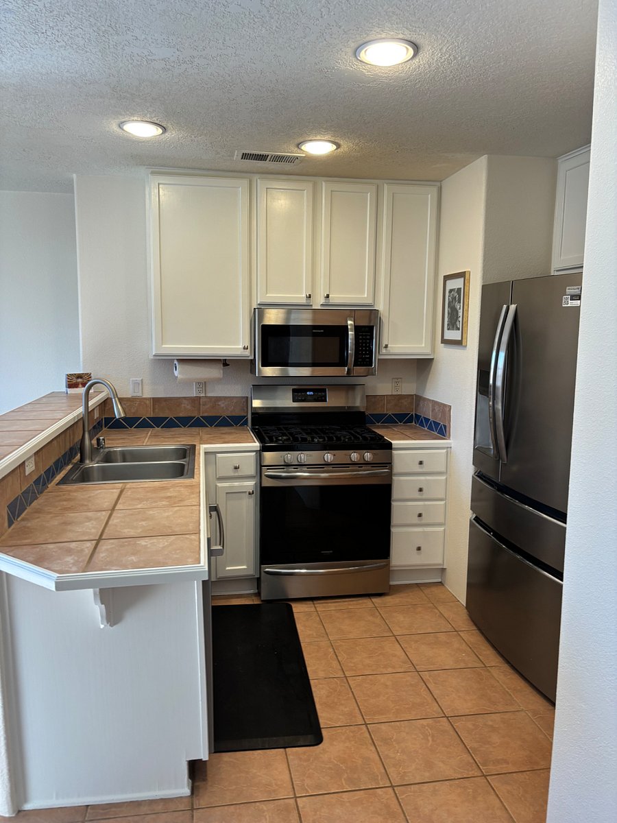 Furnished Finder property 815865_1 photo 7