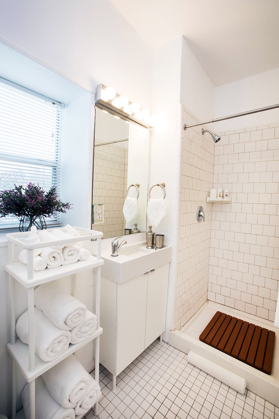 Furnished Finder property 815869_1 photo 16