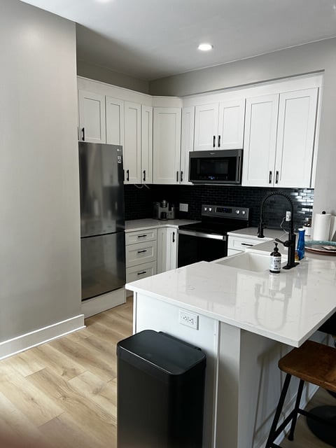 Furnished Finder property 815871_1 photo 4
