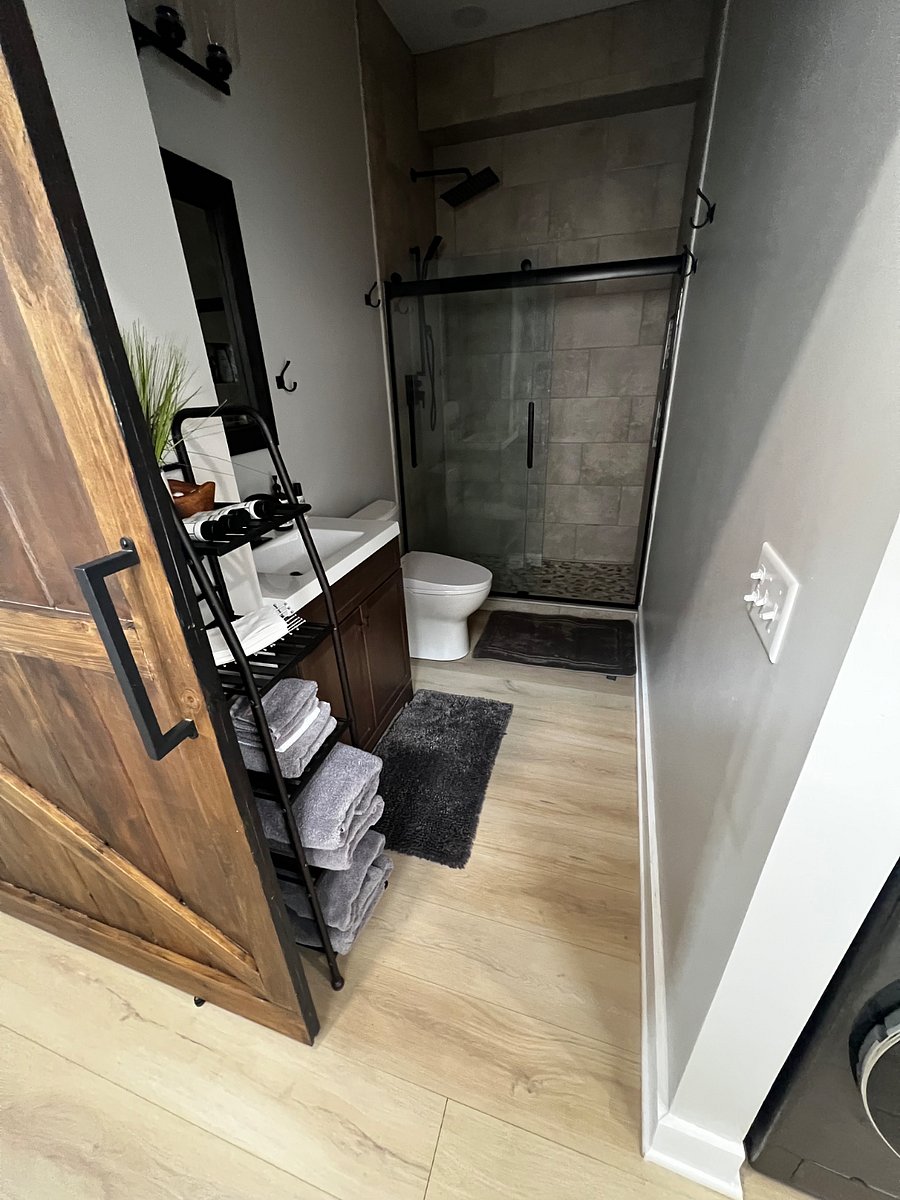 Furnished Finder property 815871_1 photo 12