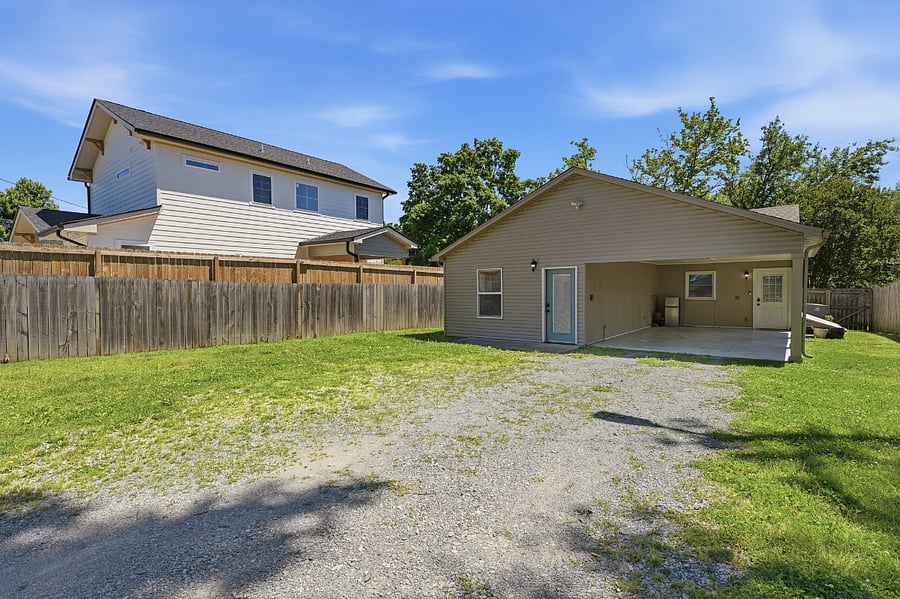Furnished Finder property 815926_1 photo 14