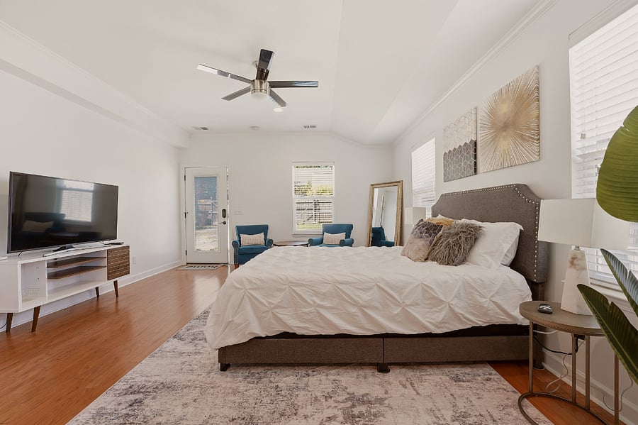 Furnished Finder property 815926_1 photo 18