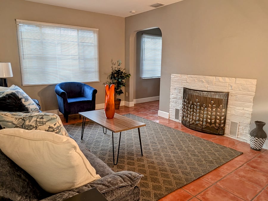 Furnished Finder property 815940_1 photo 3