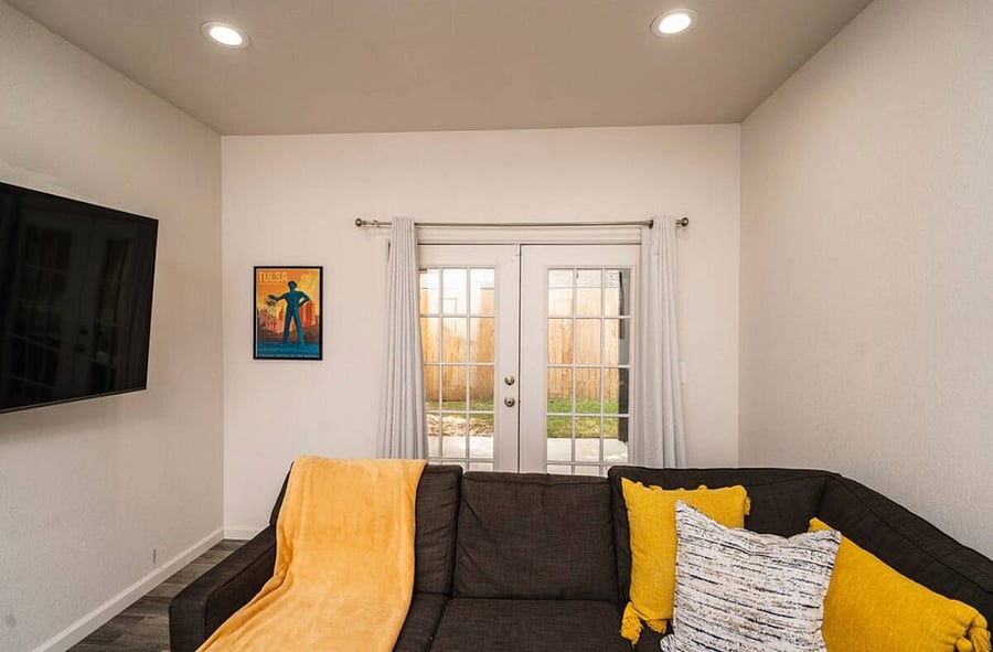 Furnished Finder property 815951_1 photo 35