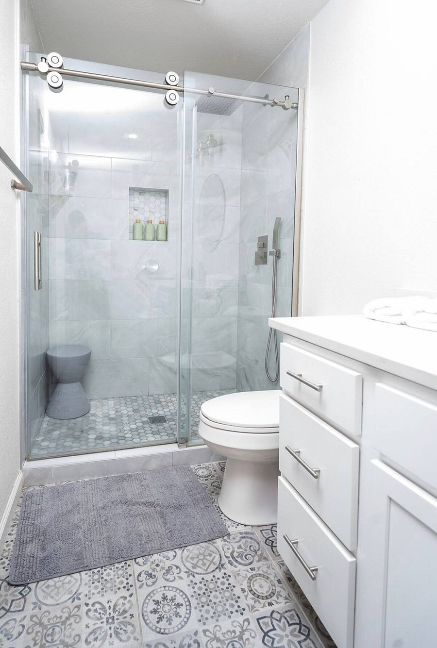 Furnished Finder property 815951_1 photo 37