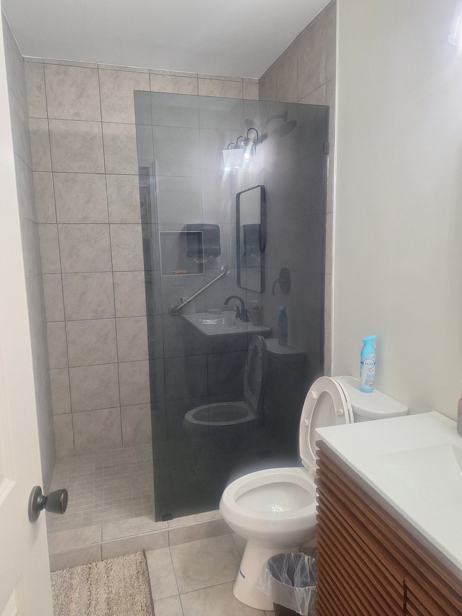 Furnished Finder property 815960_1 photo 7