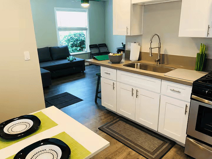 Furnished Finder property 815962_1 photo 6
