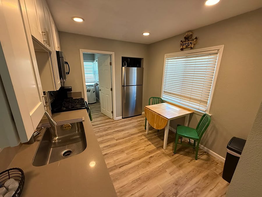 Furnished Finder property 815962_1 photo 3