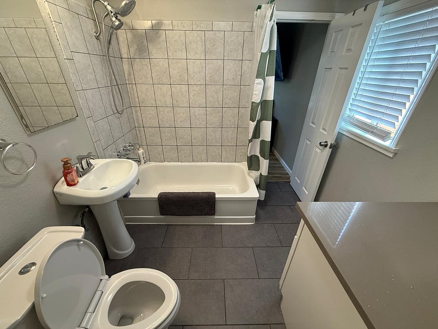 Furnished Finder property 815962_1 photo 11