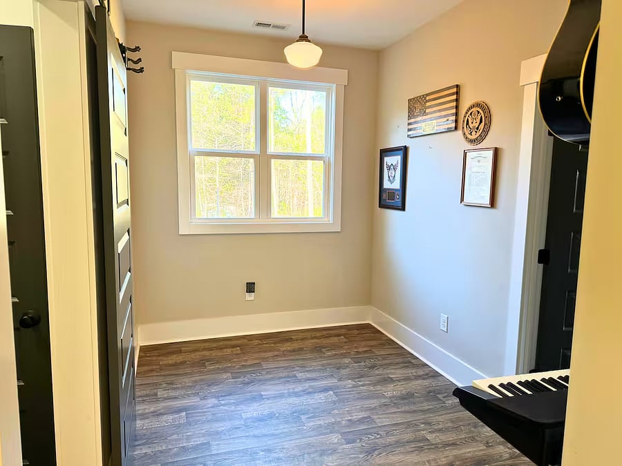 Furnished Finder property 815964_1 photo 36