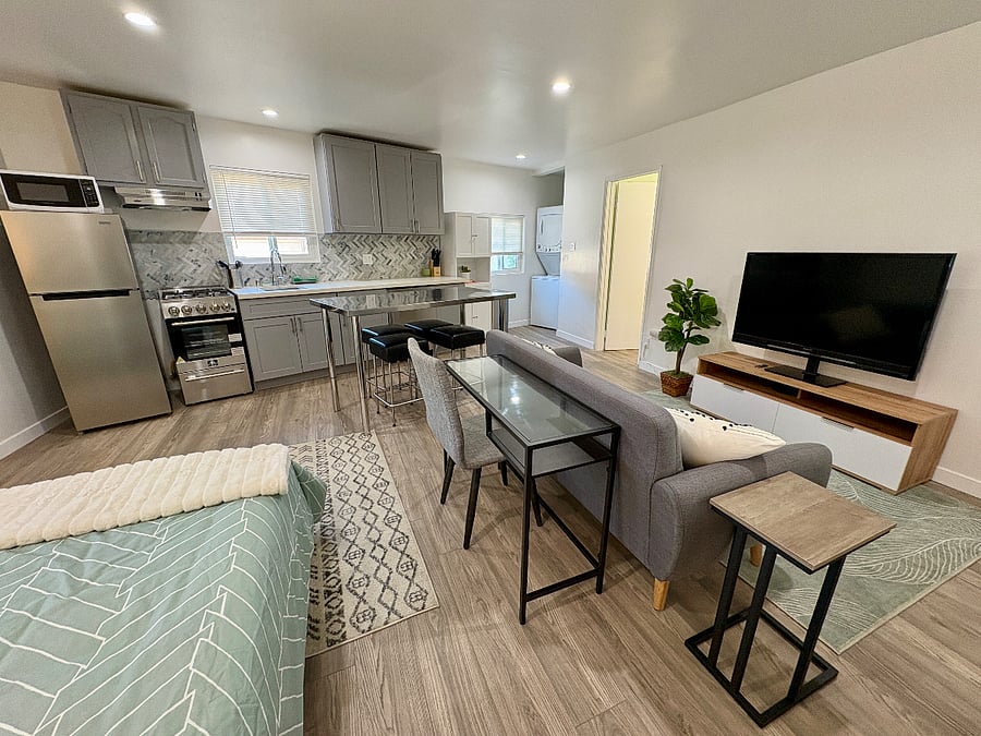 Furnished Finder property 815965_1 photo 7