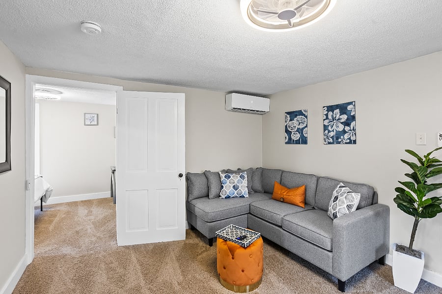 Furnished Finder property 816002_2 photo 7