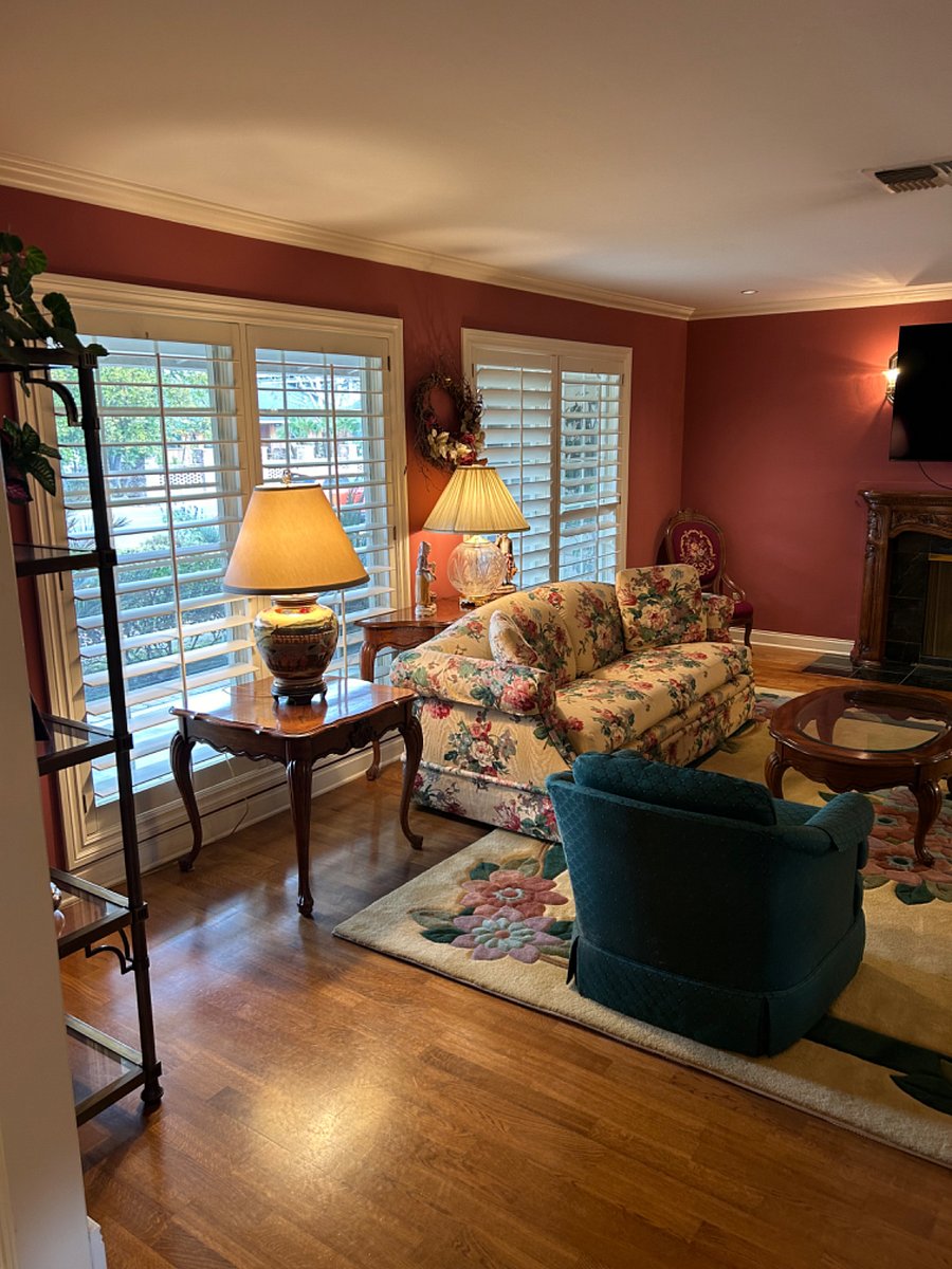 Formal living room with smart TV