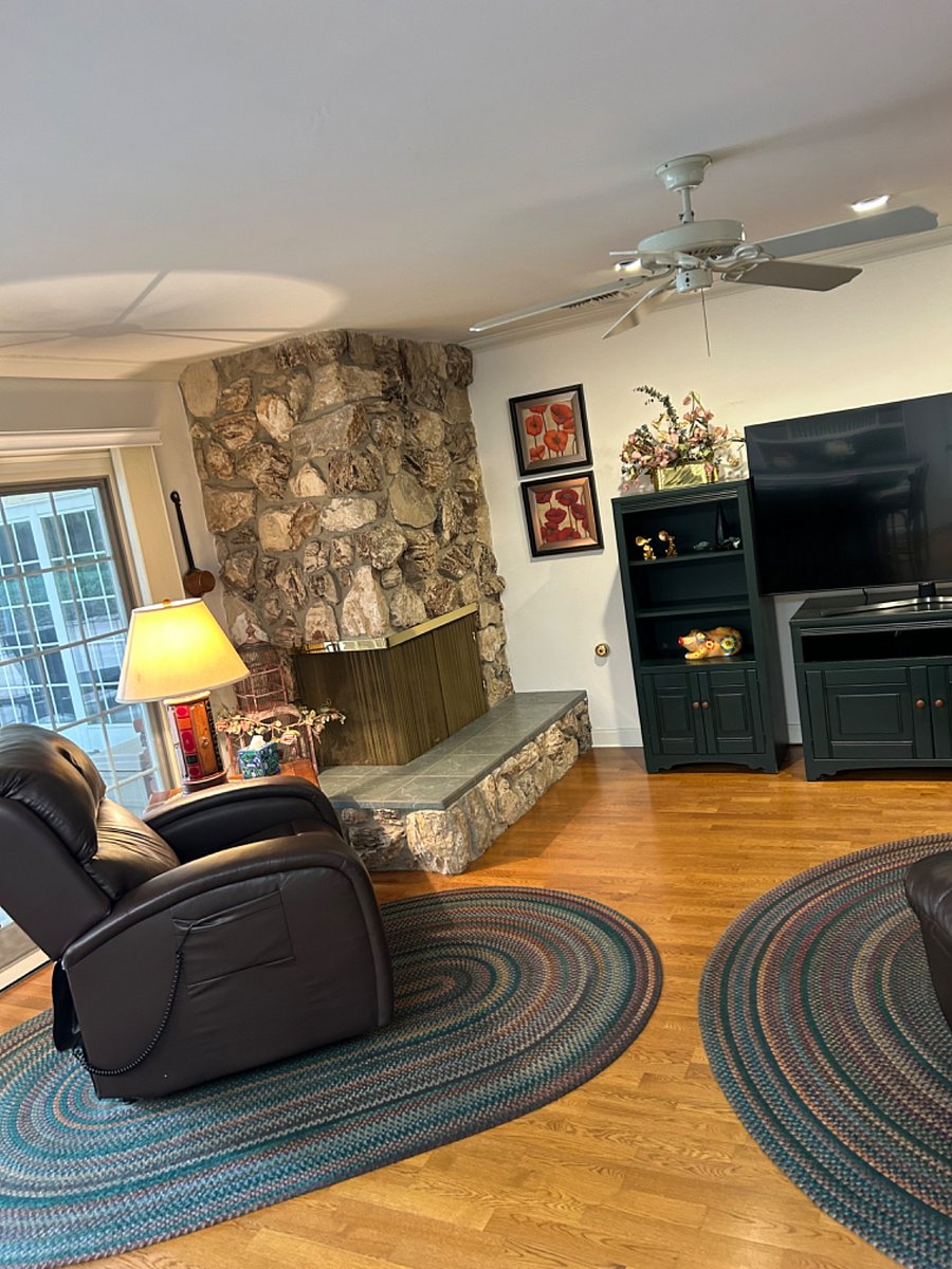 Furnished Finder property 816012_1 photo 25