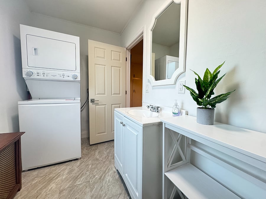 Furnished Finder property 816017_1 photo 11