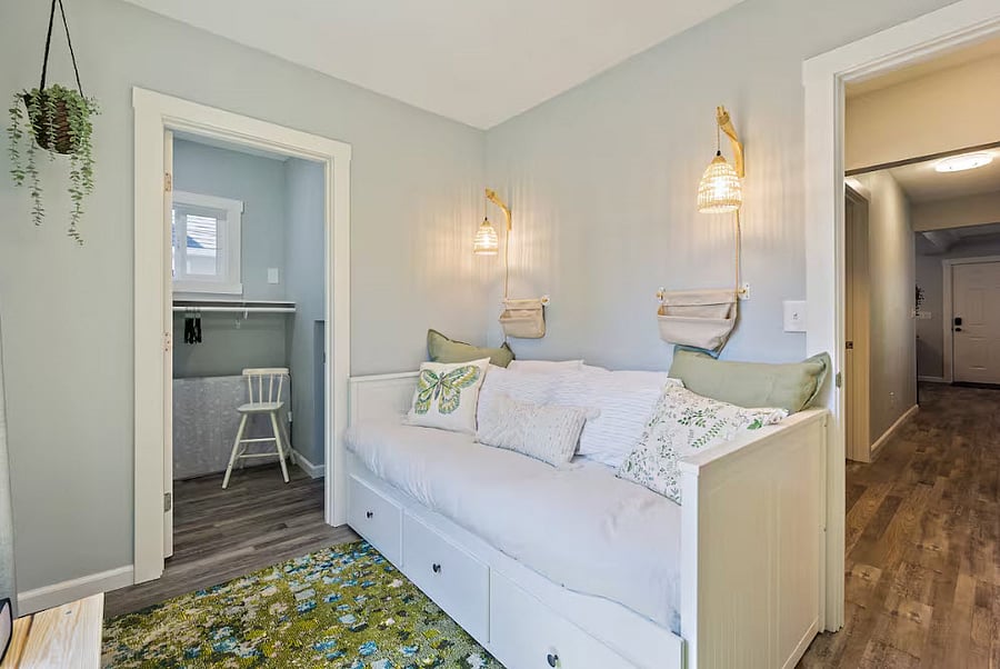Furnished Finder property 816022_1 photo 10