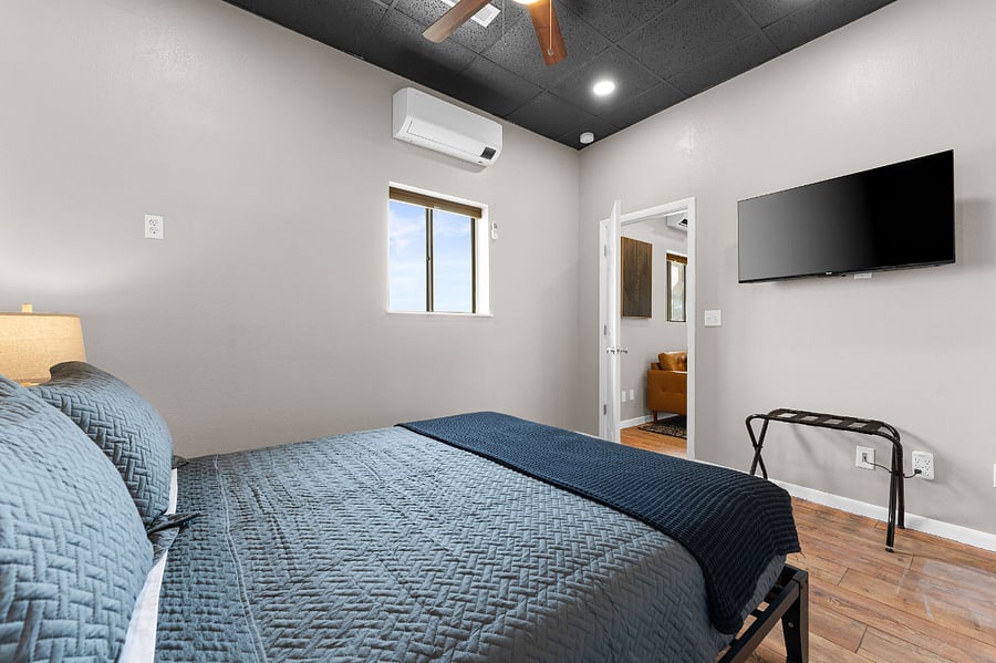Furnished Finder property 816026_1 photo 12