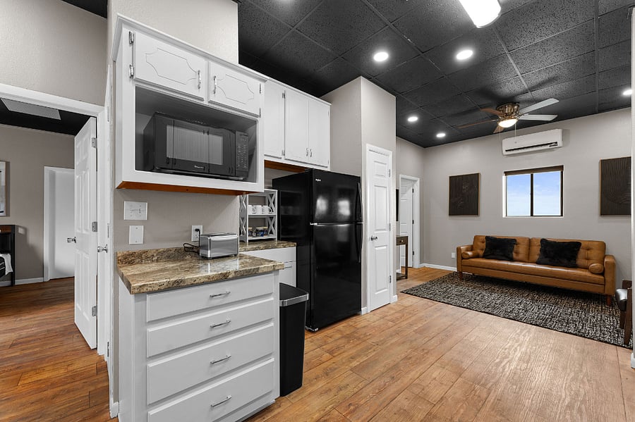 Furnished Finder property 816026_1 photo 6