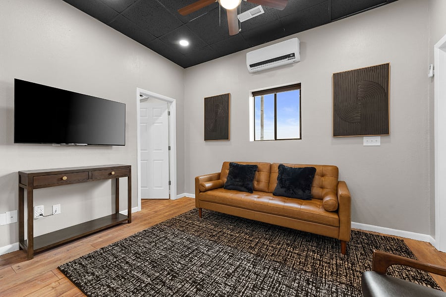 Furnished Finder property 816026_1 photo 10