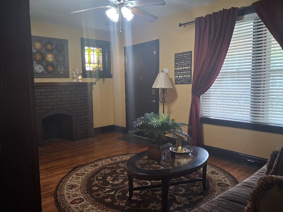 Furnished Finder property 816031_1 photo 3