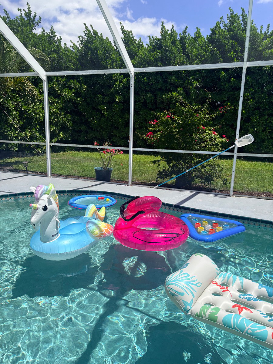 Furnished Finder property 816045_1 photo 22