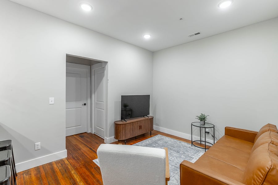 Furnished Finder property 816085_1 photo 16