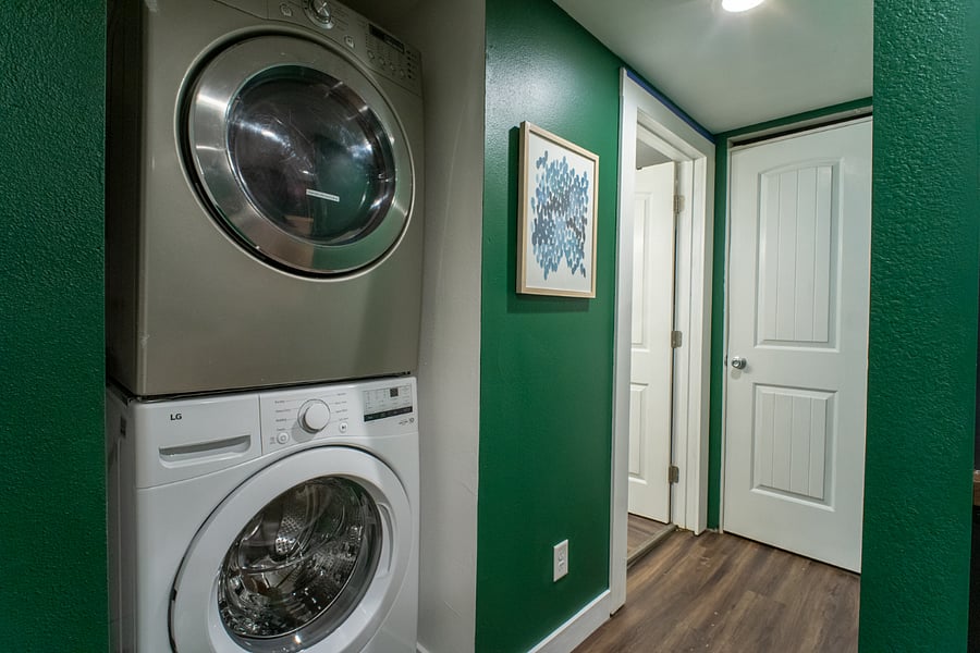 Furnished Finder property 816105_1 photo 15