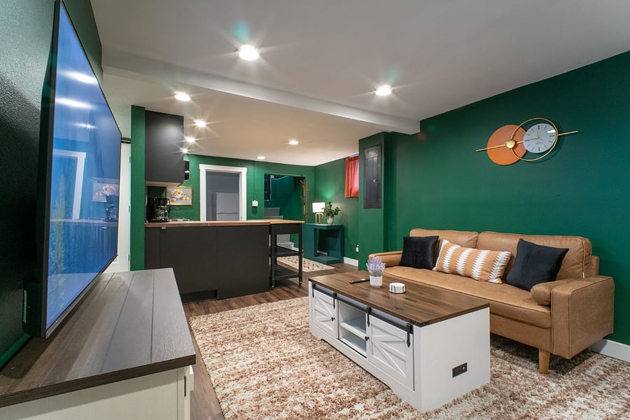 Furnished Finder property 816105_1 photo 17