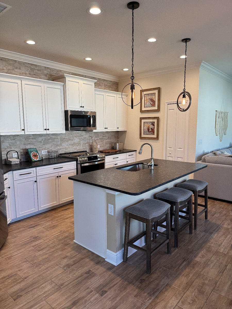 Furnished Finder property 816127_1 photo 5
