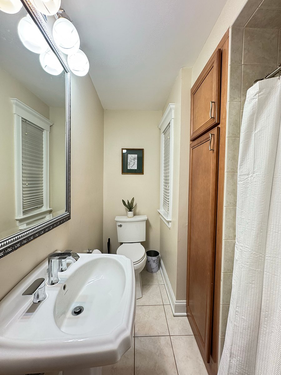 Furnished Finder property 816173_1 photo 17
