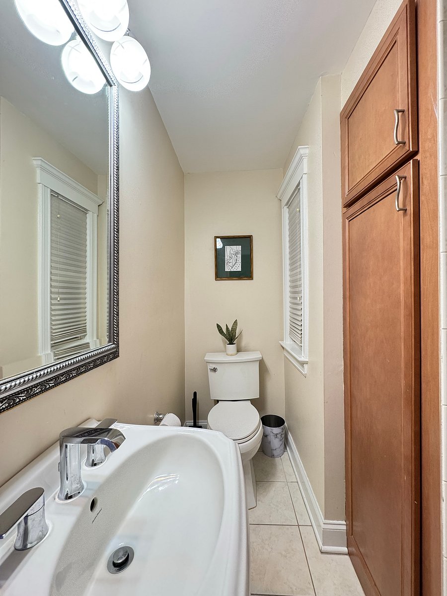 Furnished Finder property 816173_1 photo 18