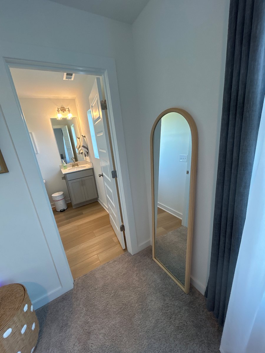 Furnished Finder property 816182_1 photo 15