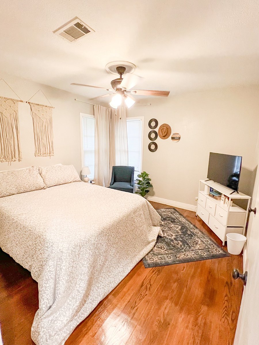 Furnished Finder property 816194_1 photo 8