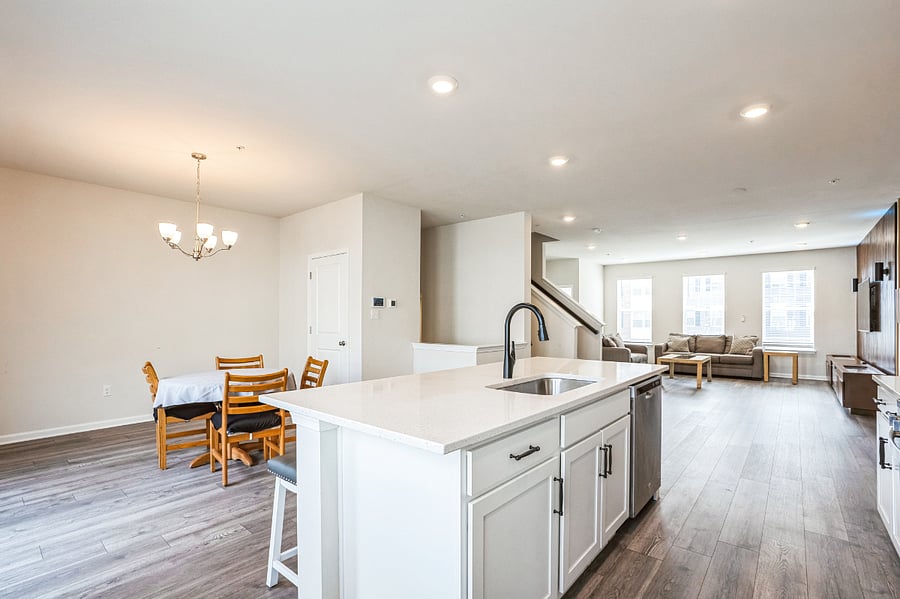 Furnished Finder property 816205_1 photo 9