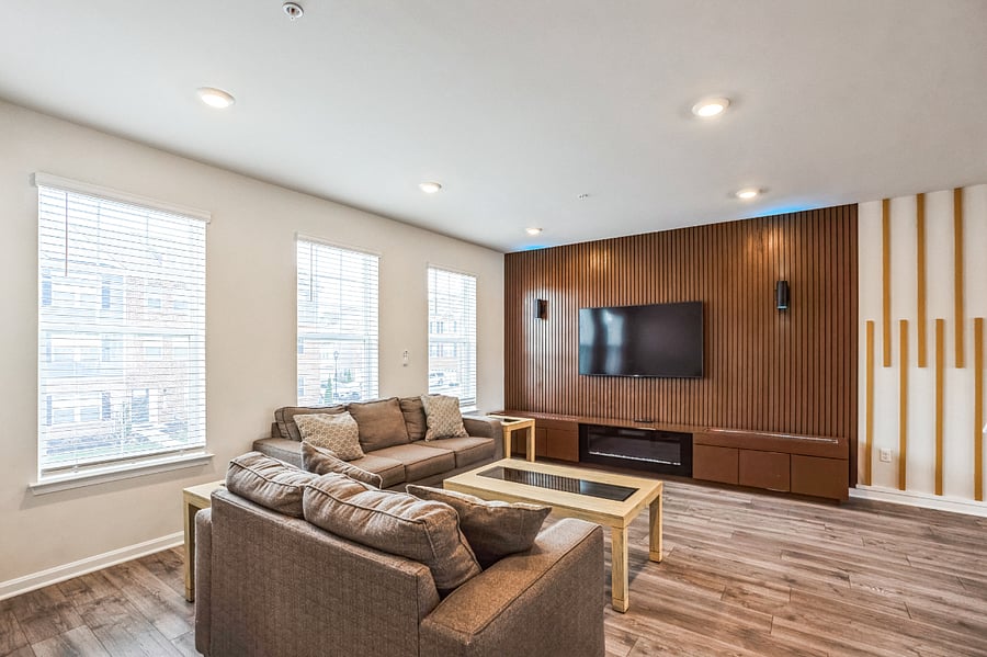 Furnished Finder property 816205_1 photo 2