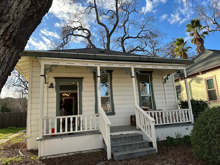 Furnished Finder property 816211_1 photo 2